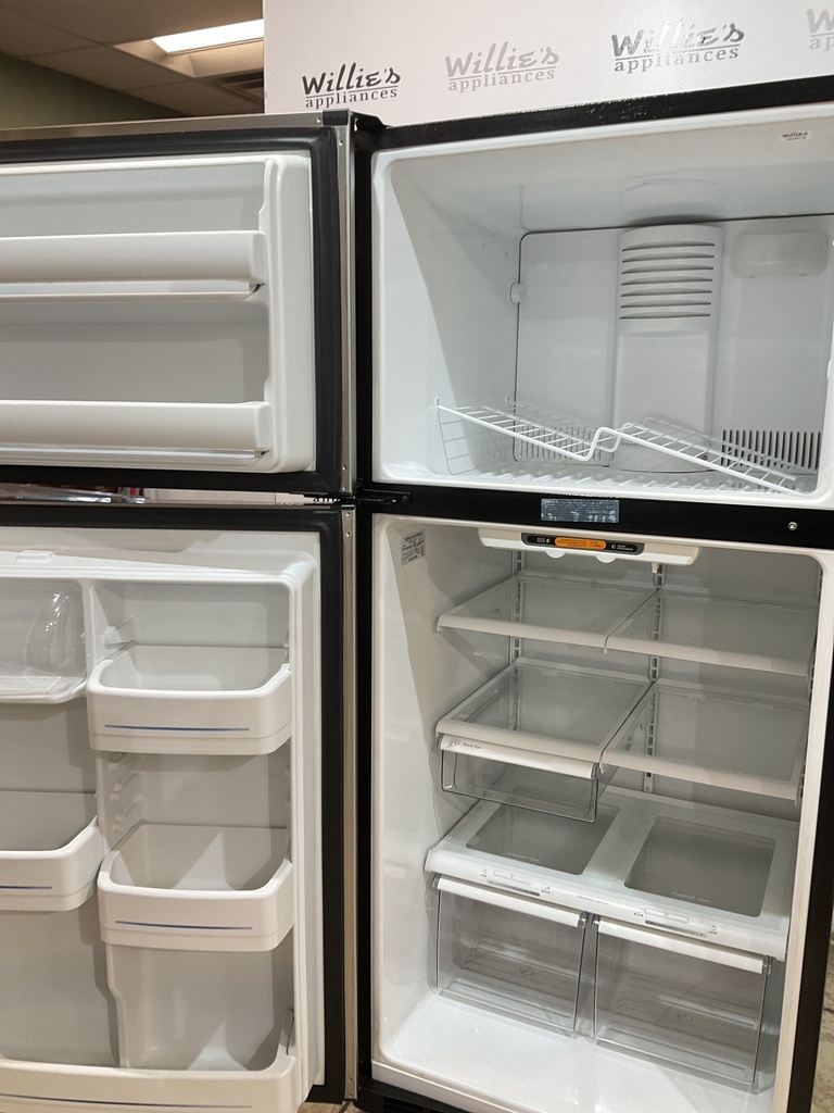 Ge Used Refrigerator Top and Bottom 30x66 1/2” (Stainless Steel) 
