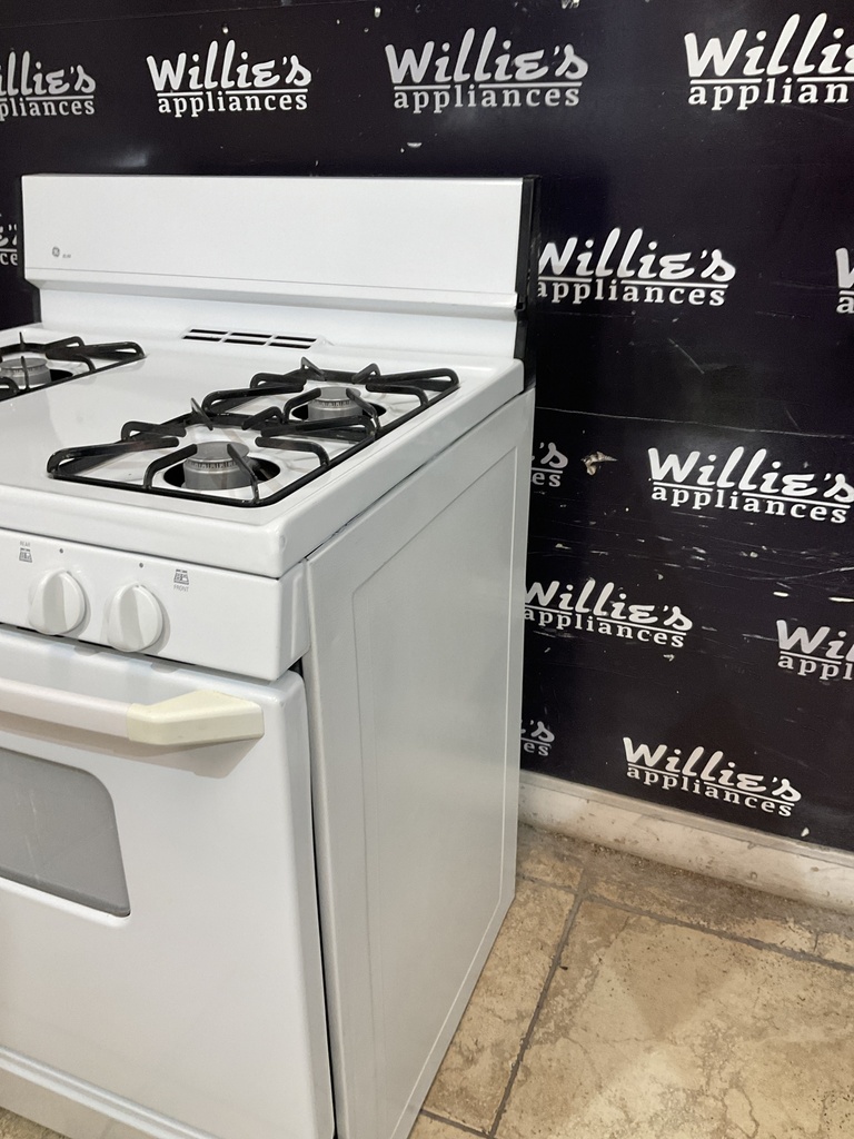 Ge Used Natural Gas Stove 30inches (White)