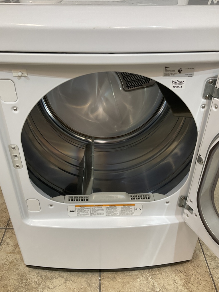 Lg Used Electric Dryer 220volts (30 AMP) 27inches {no cord} (White) 