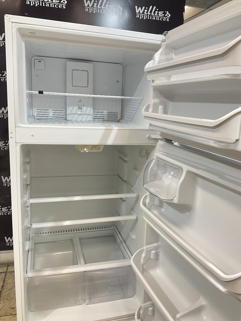 White Westinghouse Used Refrigerator Top and Bottom 30 1/2” x 65 1/2”  (White) 