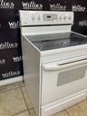 Kenmore Used Electric Stove 220volts (40/50 AMP) 30inches {3 prong} (White)