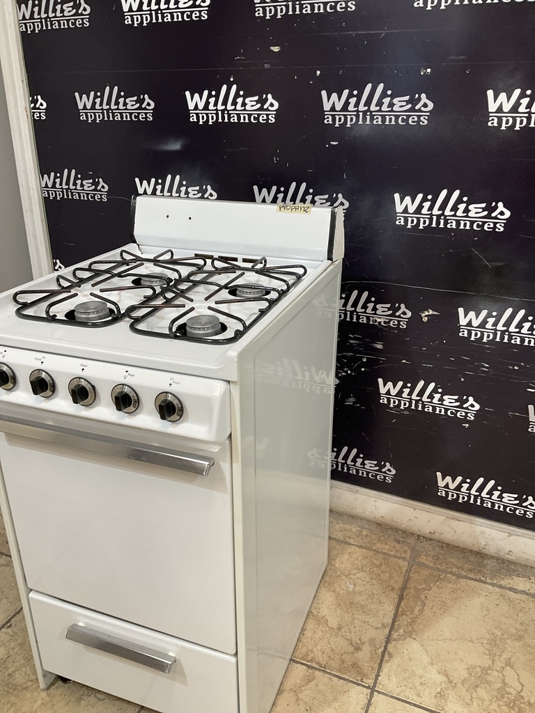 Frigidaire Used Gas Propane Stove 20inches (White) 