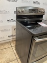 Ge Used Electric Stove 220volts (40/50 AMP) 30inches {3 prong} 