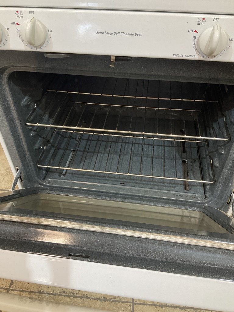 Ge Used Natural Gas Stove 30inches (White) 