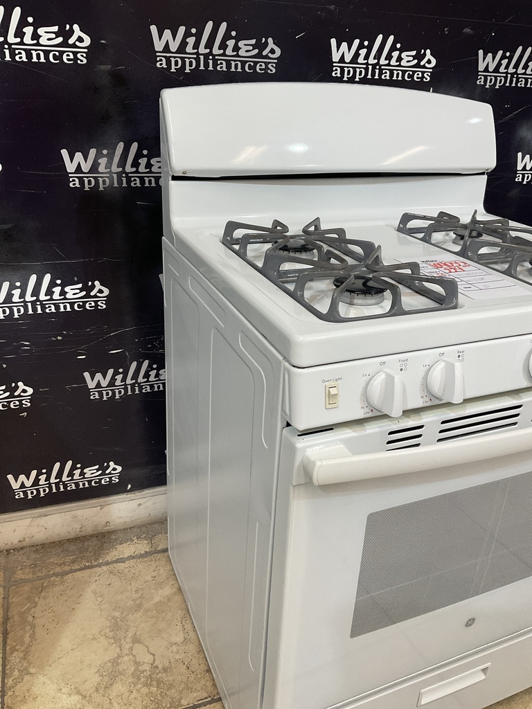 Ge Used Natural Gas Stove 30inches (White) 