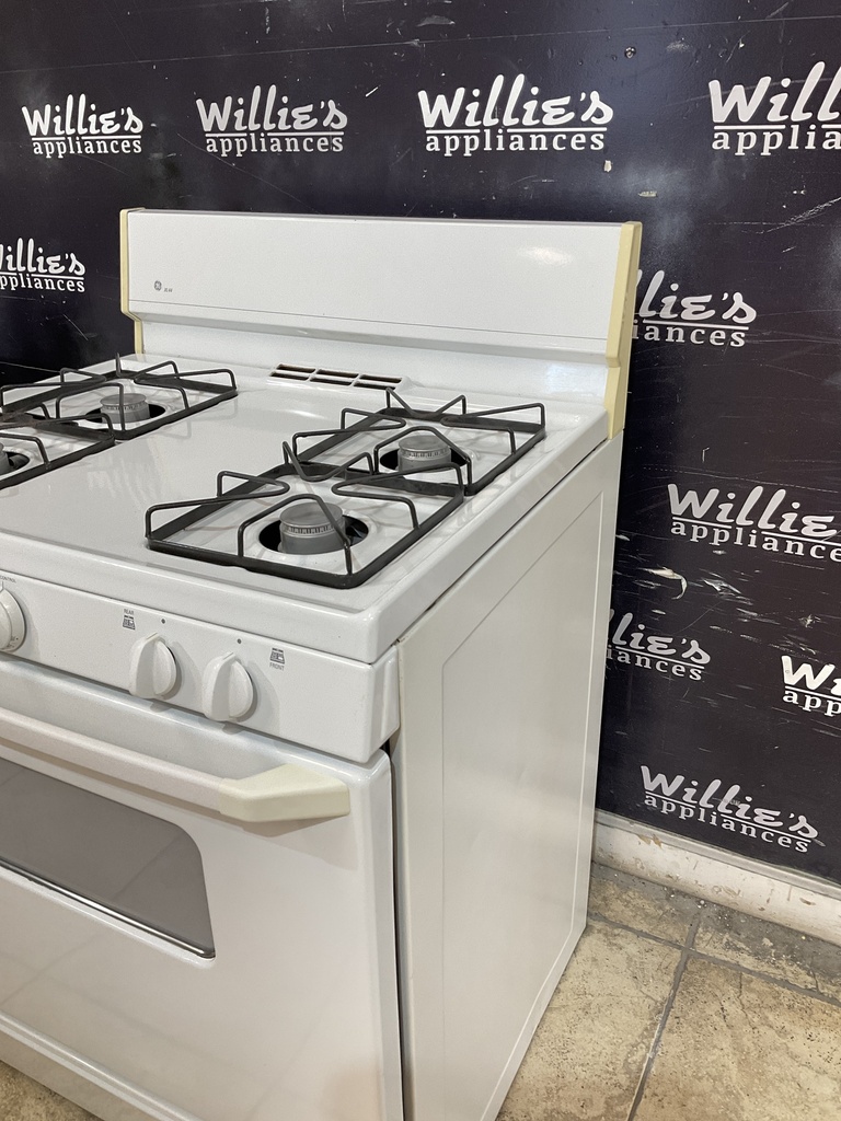 Ge Used Natural Gas Stove 30inches (White) 