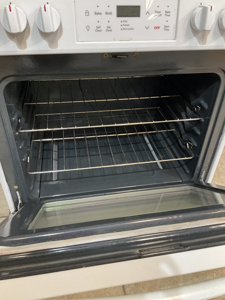 Frigidaire Used Natural Gas Stove 30inches (White) 