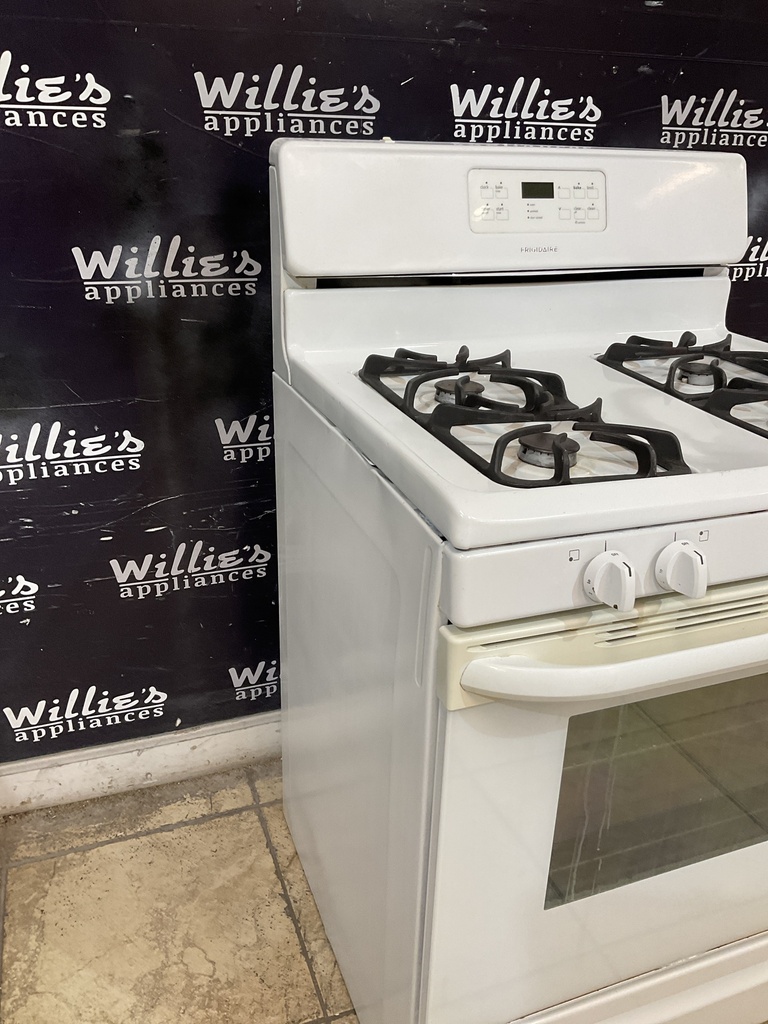 Frigidaire Used Natural Gas Stove 30inches (White) 