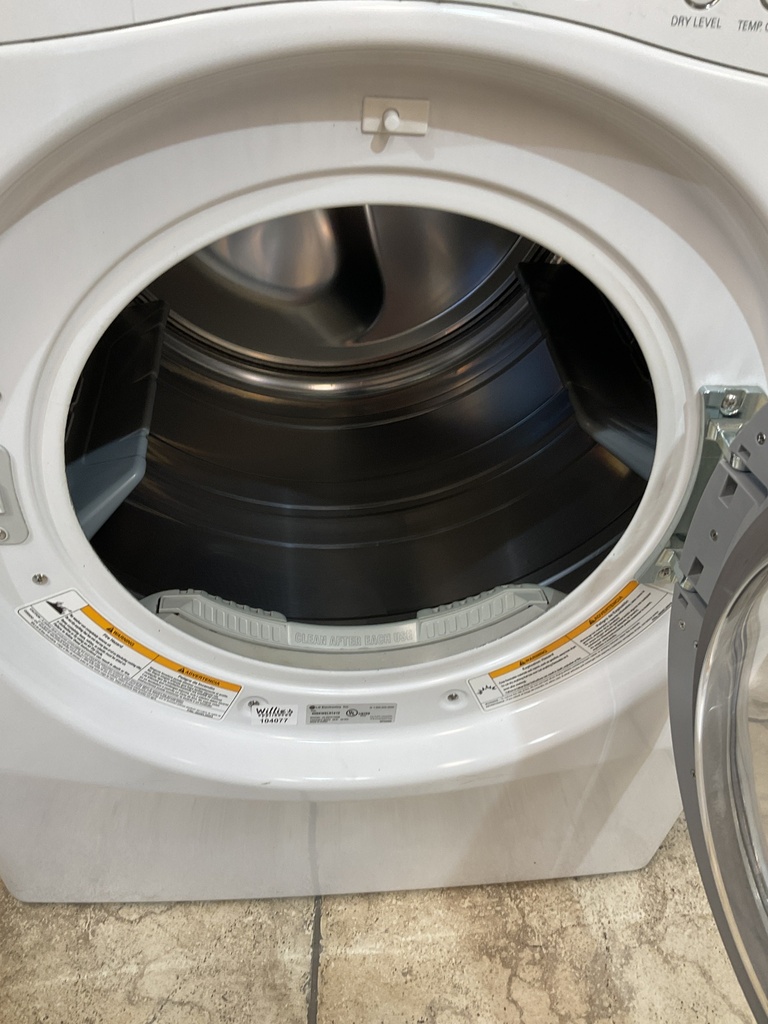 Lg Used Electric Dryer 220volts (30 AMP) 27inches {no cord} (White) 