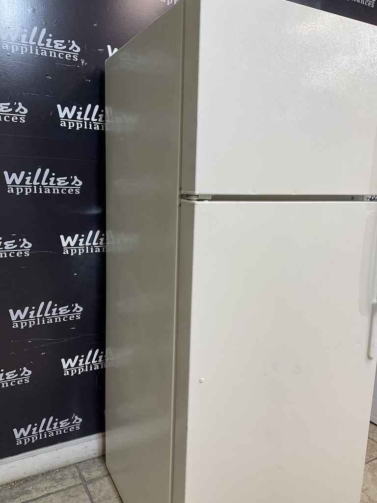 Ge Used Refrigerator Top and Bottom 28x67 1/2”(Bisque)