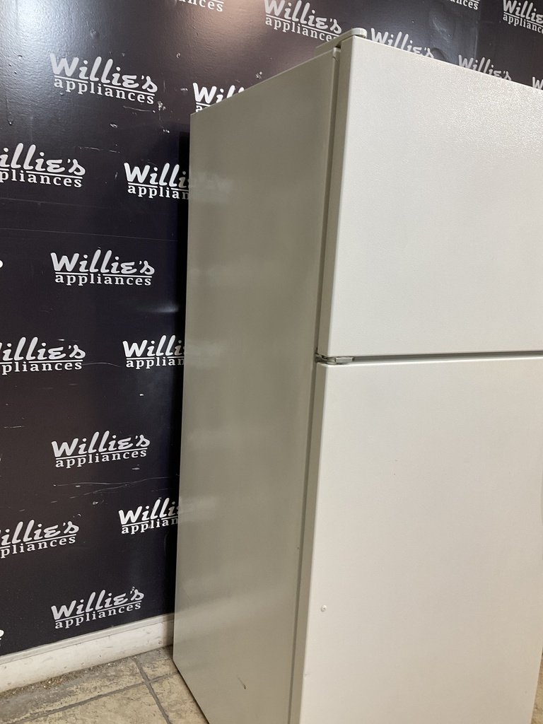 Whirlpool Used Refrigerator Top and Bottom 30x66 (white) 