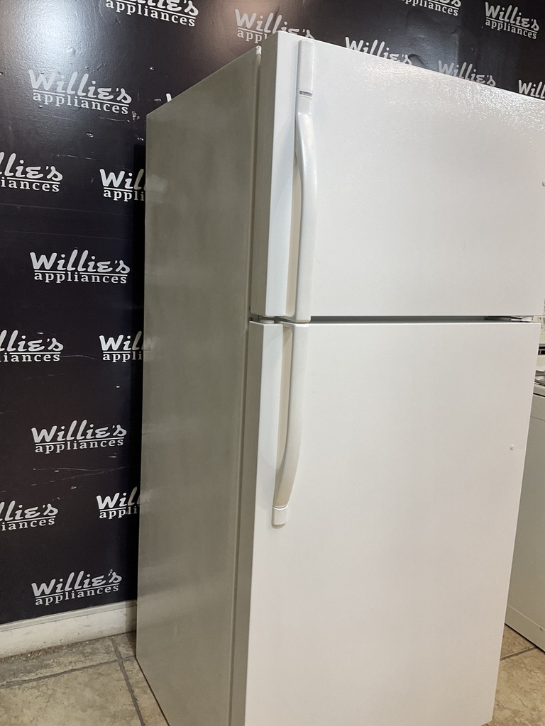 Kenmore Used Refrigerator Top and Bottom 30x66 (White) 