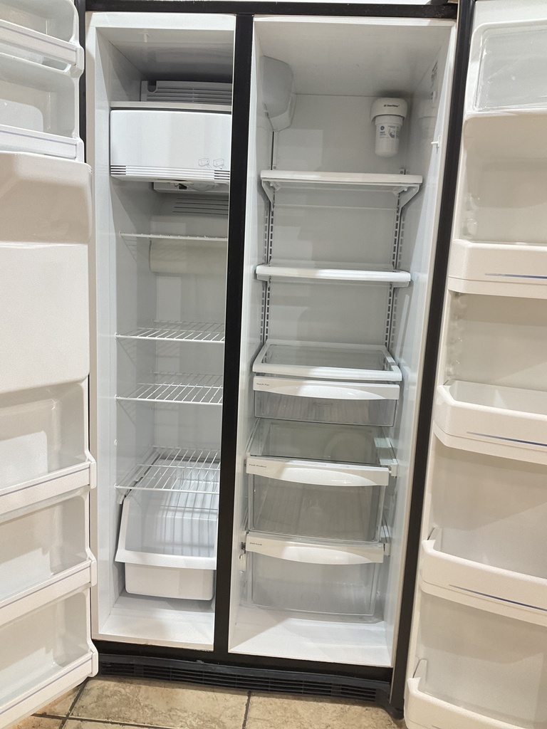 Ge Used Refrigerator Side by side 36x69 1/2” (Stainless steel)