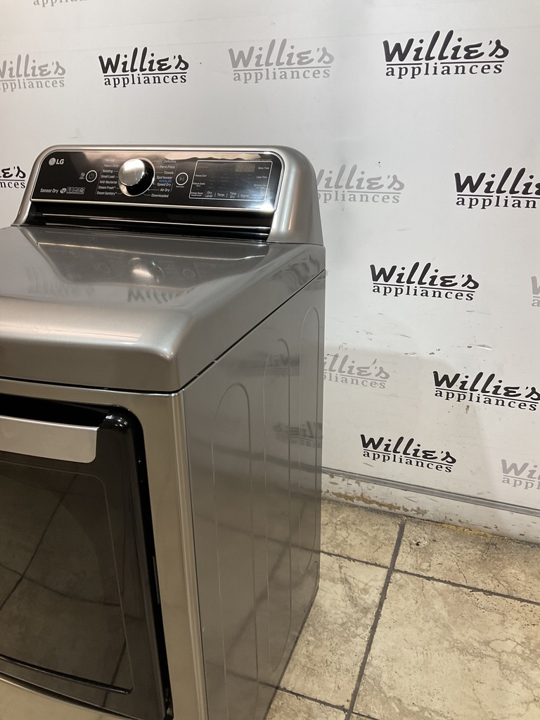 Lg Used Electric Dryer 220volts (30 AMP) 27inches {4 prong} (Grey)