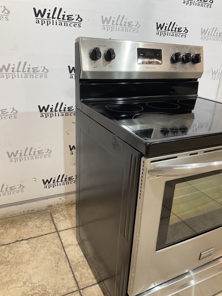 Whirlpool Used Electric Stove 220volts (40/50 AMP) 30inches {no cord} (Stainless Steel) 