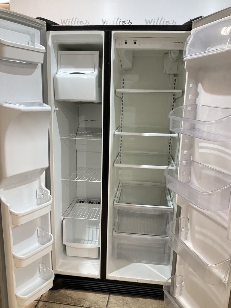 Frigidaire Used Refrigerator side by Side 36x69 1/2” (Stainless Steel) 