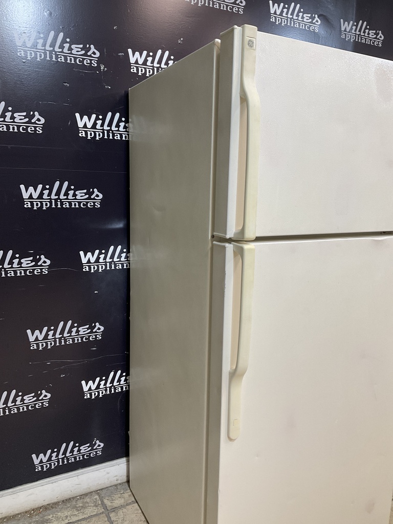 Ge Used Refrigerator Top and Bottom 28x64 1/2” (Bisque) 