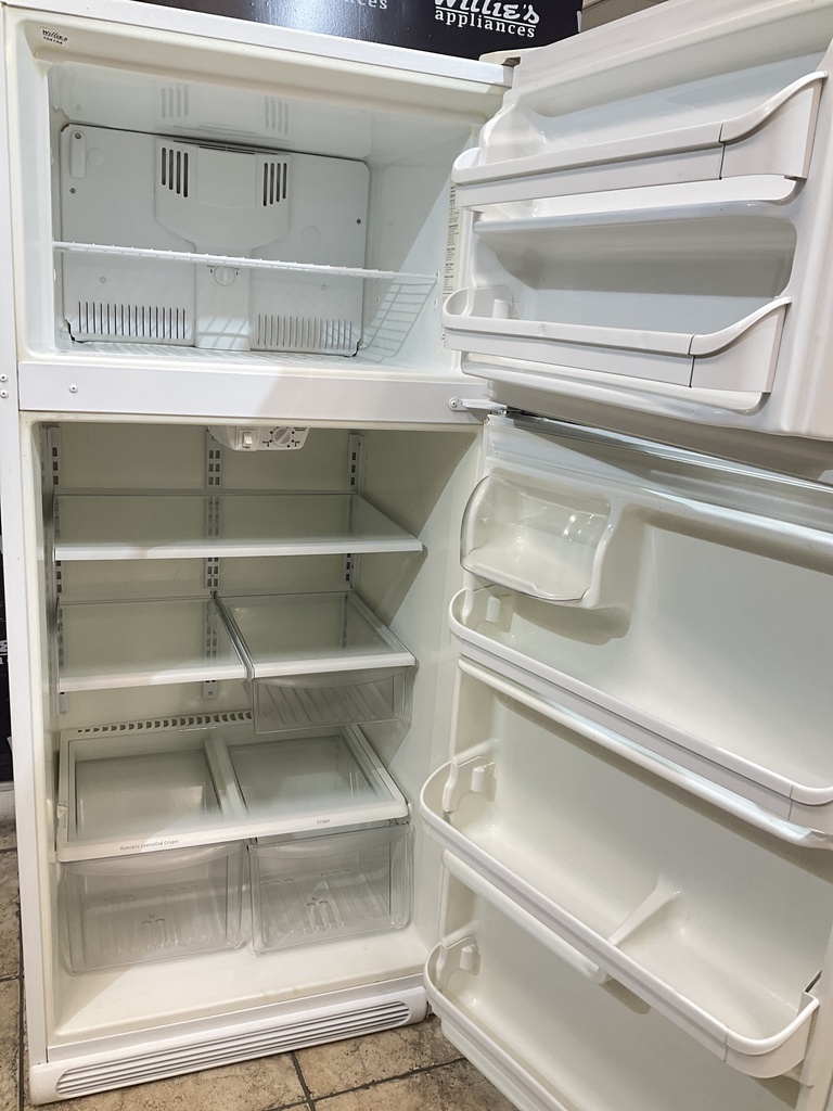 Frigidaire Used Refrigerator Top and Bottom 30x66 (White) 