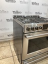 Frigidaire Used Gas Propane Stove 30inches (Stainless Steel) 