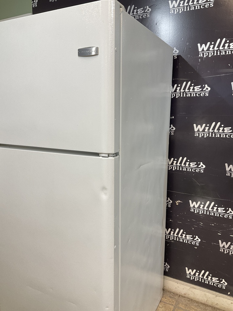 Frigidaire Used Refrigerator Top and Bottom 30x69 (White) 