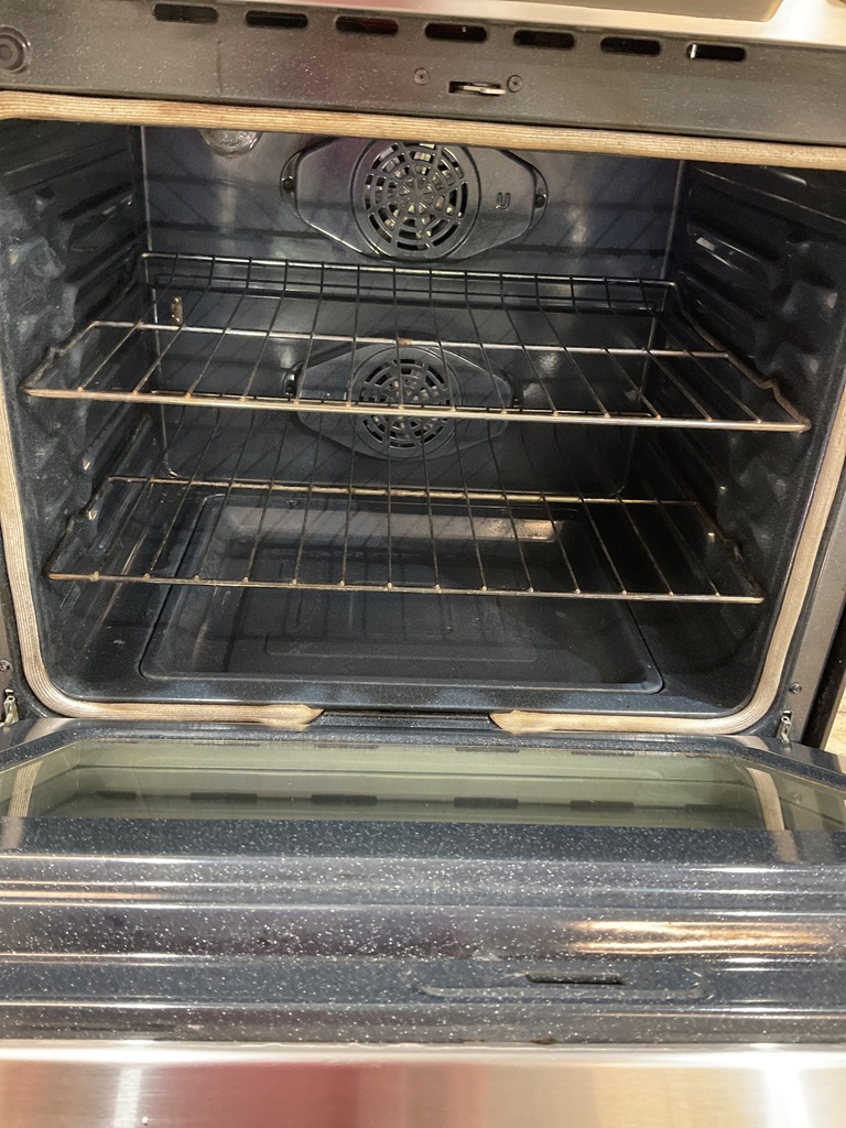 Samsung Used Electric Stove 220volts (40/50 AMP) 30inches {3 prong} (Stainless steel) 