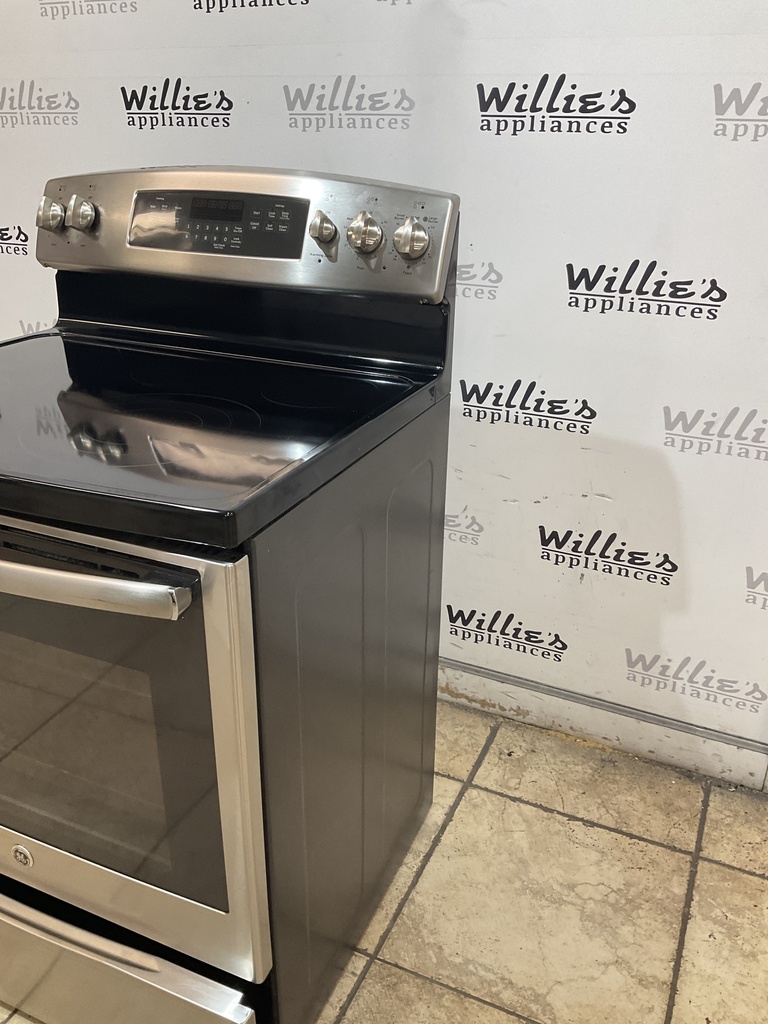 Ge Used Electric Stove 220volts (40/59 AMP) 30inches {3 prong} (Stainless steel) 