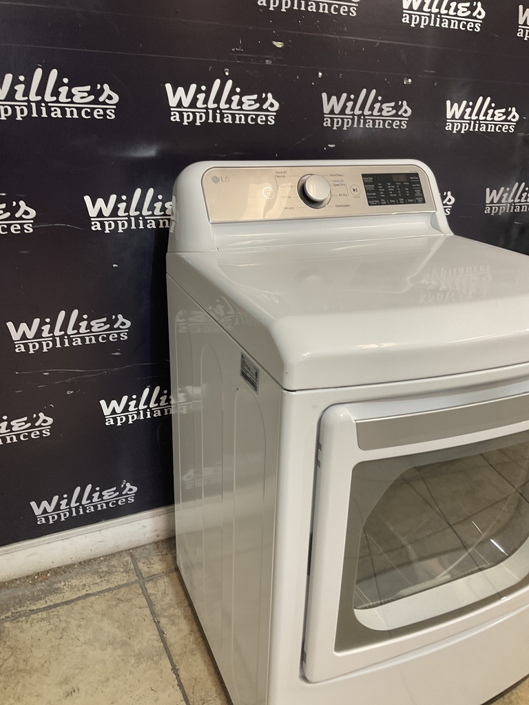 Lg Used Electric Dryer 220volts (30 AMP) 27inches {3 prong} (white) 