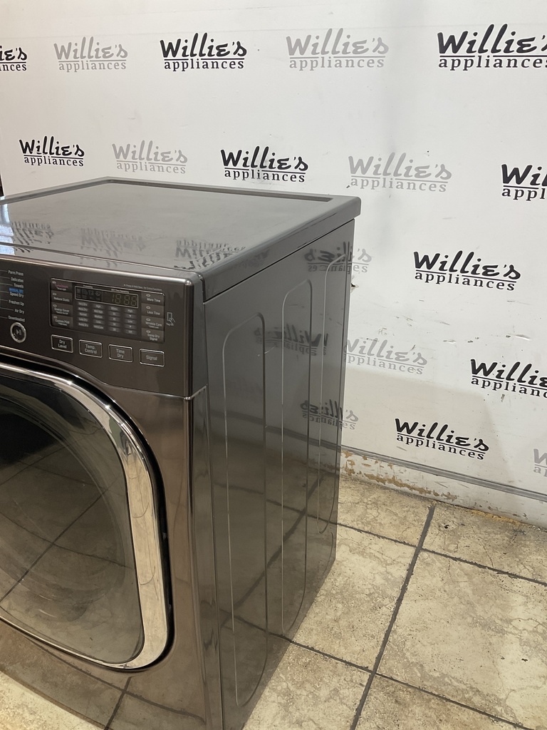 Lg Used Electric Dryer 220volts (30 AMP) 27inches  {no cord} (Grey) 