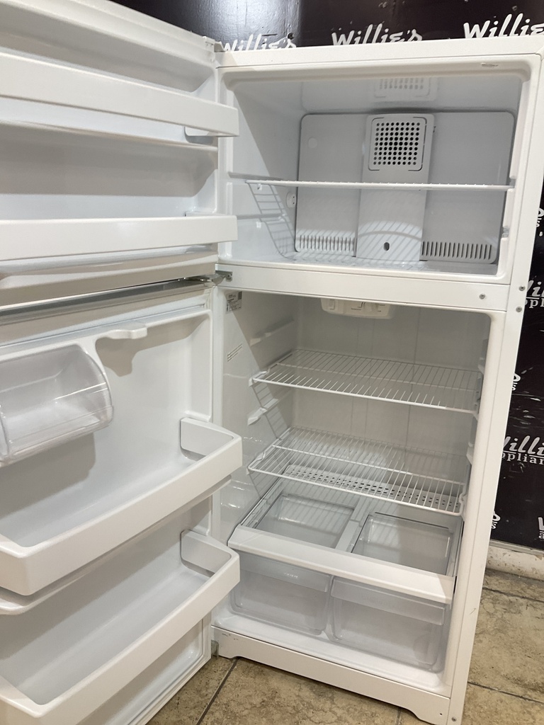 Hotpoint Used Refrigerator Top and Bottom 28x61 (White) 