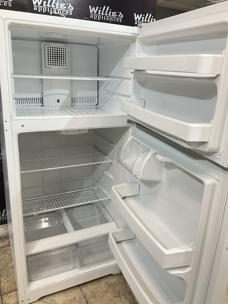 Hotpoint Used Refrigerator Top and Bottom 28x61 1/2” (White) 