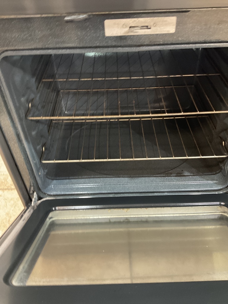 Ge Used Electric Stove 220volts (40/50 AMP) 30inches {4 prong} (Stainless steel) 