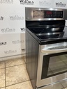 Lg Used Electric Stove 220volts (40/50 AMP) 30inches {no cord} (Stainless steel) 