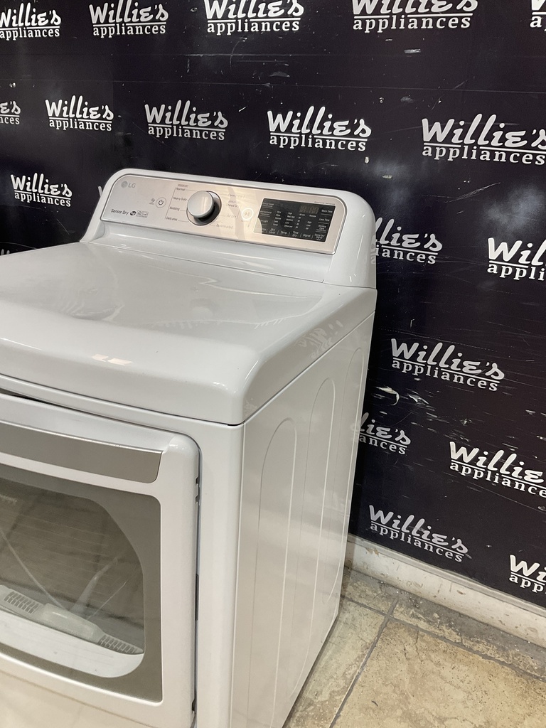 Lg Used Electric Dryer 220volts (30 AMP) 27inches {3 prong} (White) 