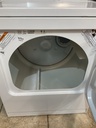 Whirlpool Used Electric Dryer 220volts (30 AMP) 29inches {4 prong} (white) 