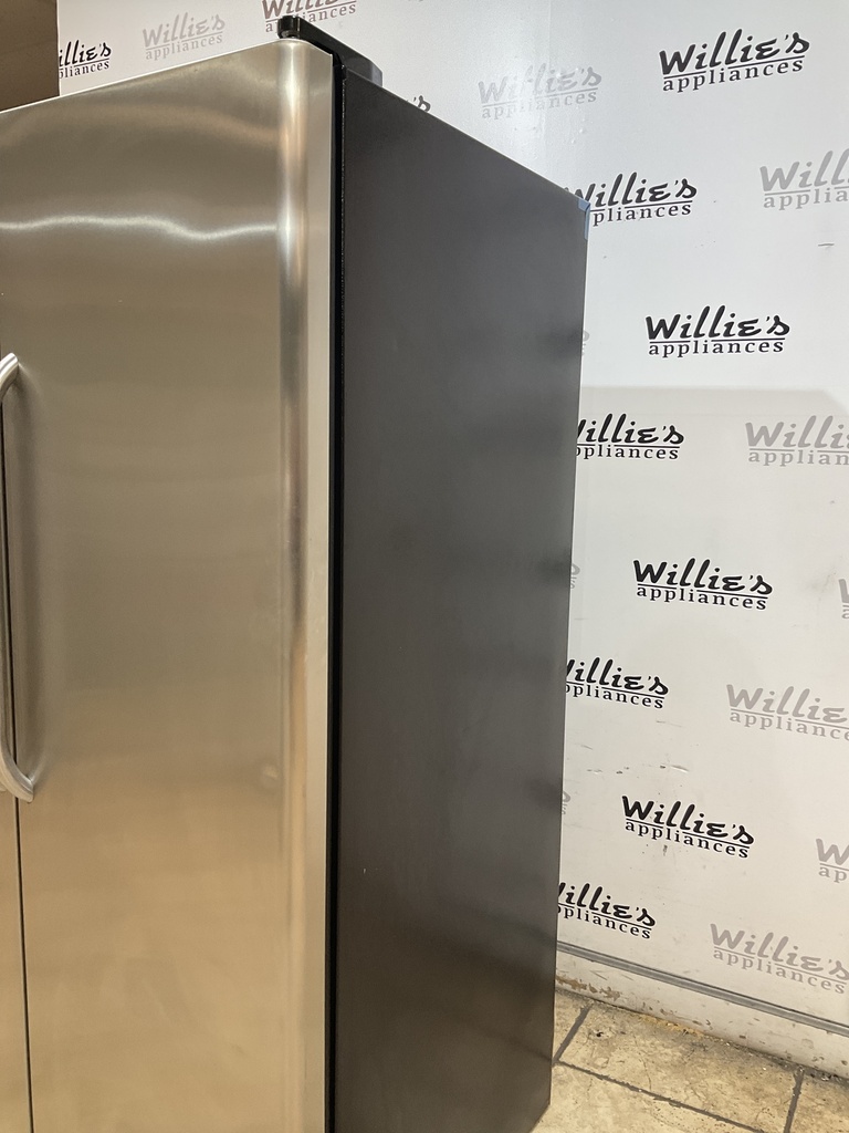 Ge Used Refrigerator Side by Side 34x67 1/2” (Stainless Steel) 