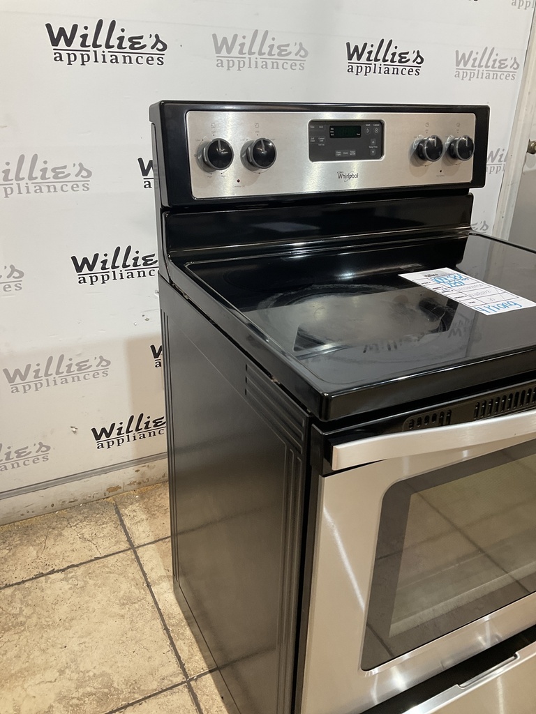 Whirlpool Used Electric Stove 220volts (40/50 AMP) 30inches {4 prong} (Stainless steel) 