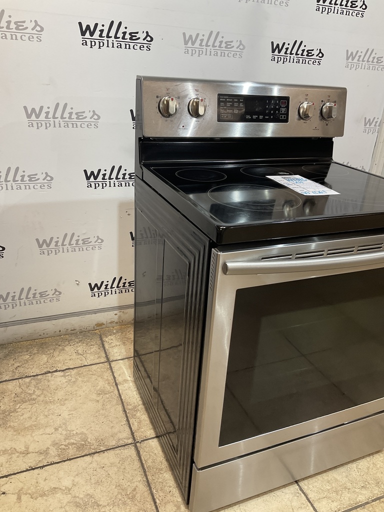 Samsung Used Electric Stove 220volts (40/50 AMP) 30inches {no cord} (Stainless Steel) 