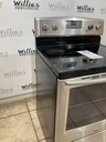 Maytag Used Electric Stove 220volts (40/50 AMP) 30inches {3 prong} (Stainless Steel) 