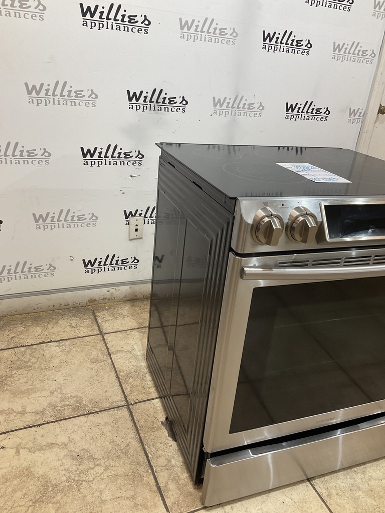 Samsung Used Electric Stove 220volts (40/50 AMP) 30inches {no cord} (Stainless Steel) 