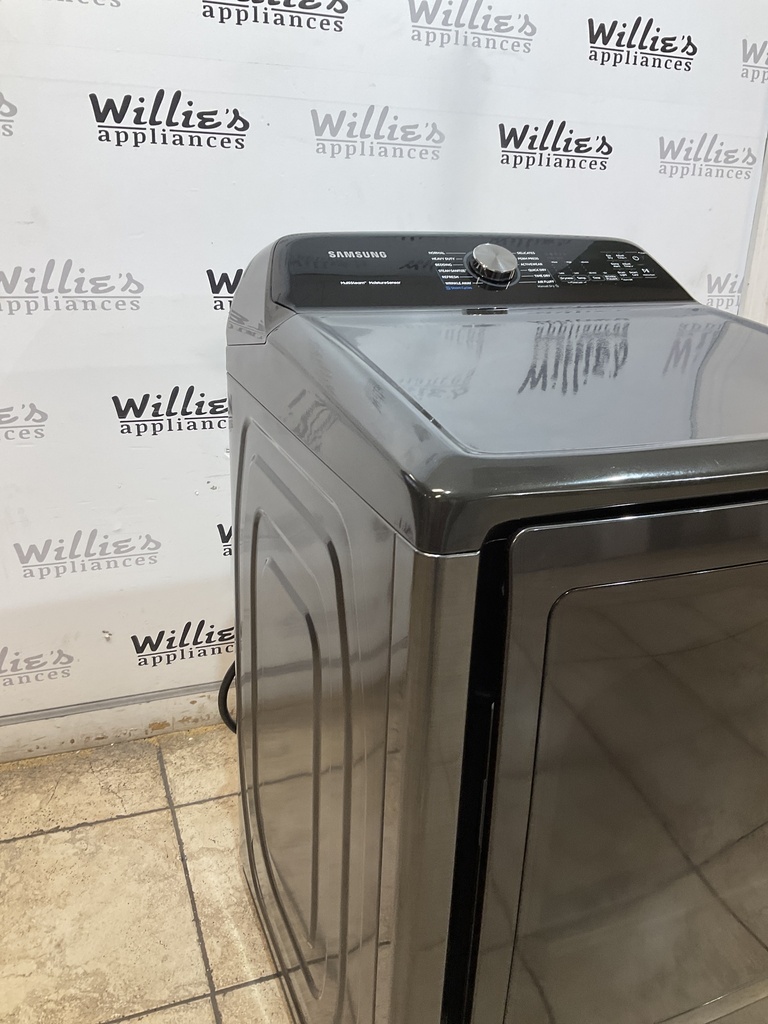 Samsung Used Electric Dryer 220volts (30 AMP) 27inches {4 prong} (Dark Grey) 