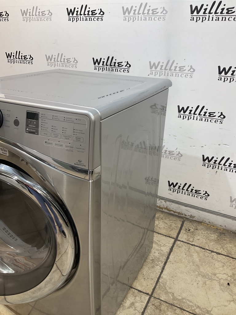 Whirlpool Used Electric Dryer 220volts (30 AMP) 27inches {4 prong} (Grey) 