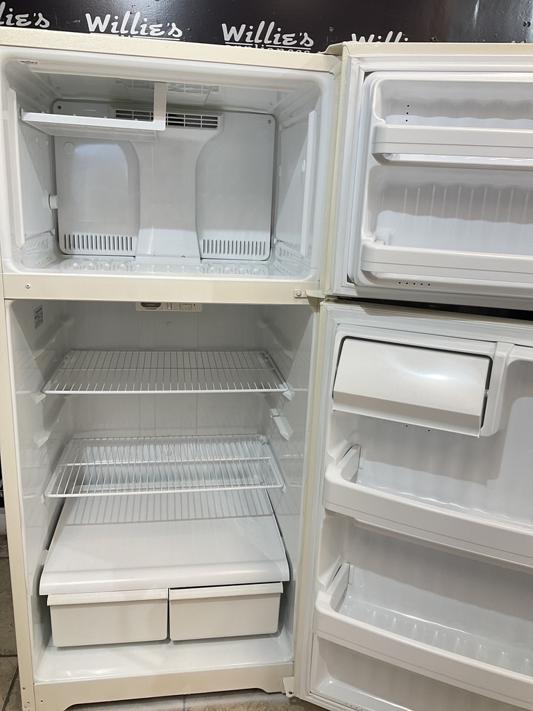 Ge Used Refrigerator Top and Bottom 28x62” (Bisque) 