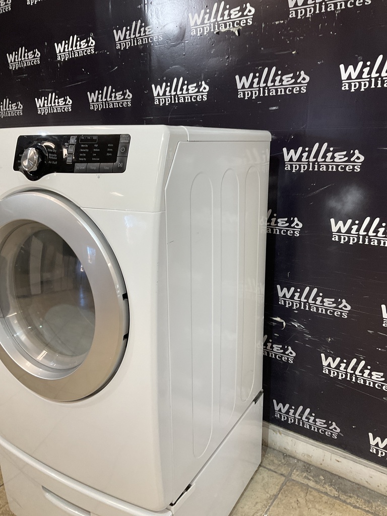 Samsung Used Electric Dryer 220volts (30 AMP) 27inches {no cord} (White) 