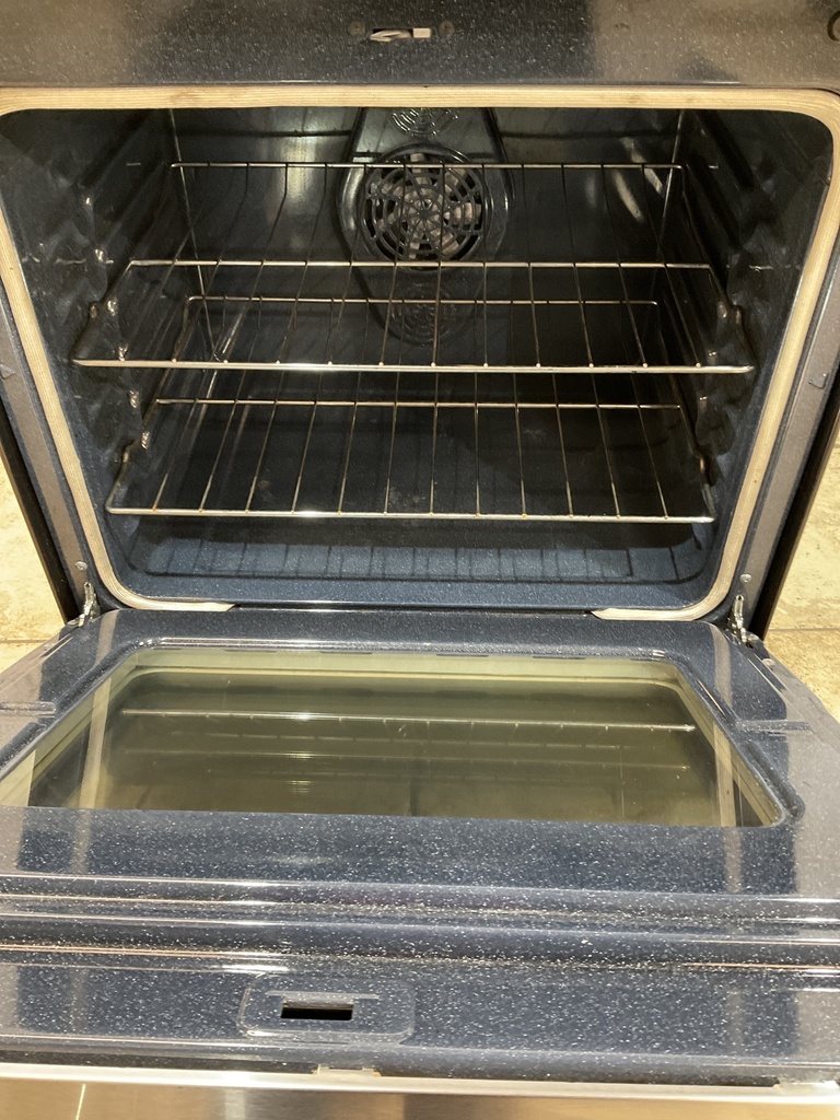 Samsung Used Electric Stove 220volts (40/50 AMP) 30inches {4 prong} (stainless steel) 