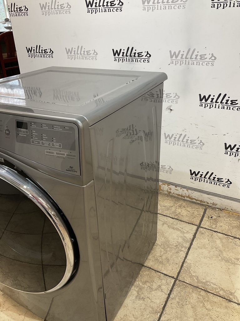 Whirlpool Used Natural Gas Dryer 27inches (grey) 