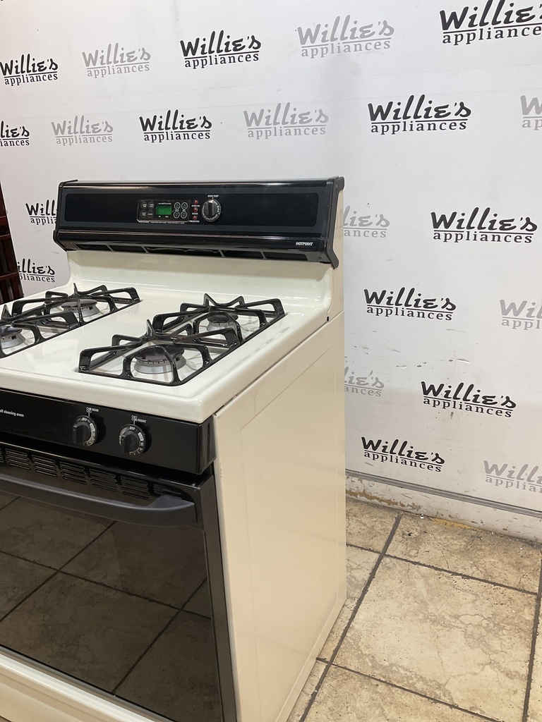 Hotpoint Used Natural Gas Stove 30inches (Bisque/Black) 
