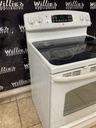 Ge Used Electric Stove 220volts (40/50 AMP) 30inches {3 prong} (White) 