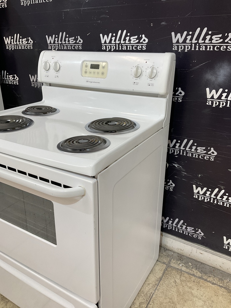 Frigidaire Used Electric Stove 220volts (40/50 AMP) 30inches {no cord} (White) 