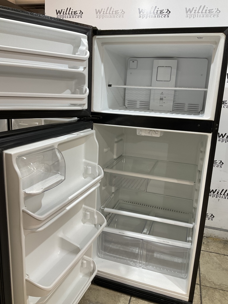 Frigidaire Used Refrigerator Top and Bottom 30x65 1/2” (Black)