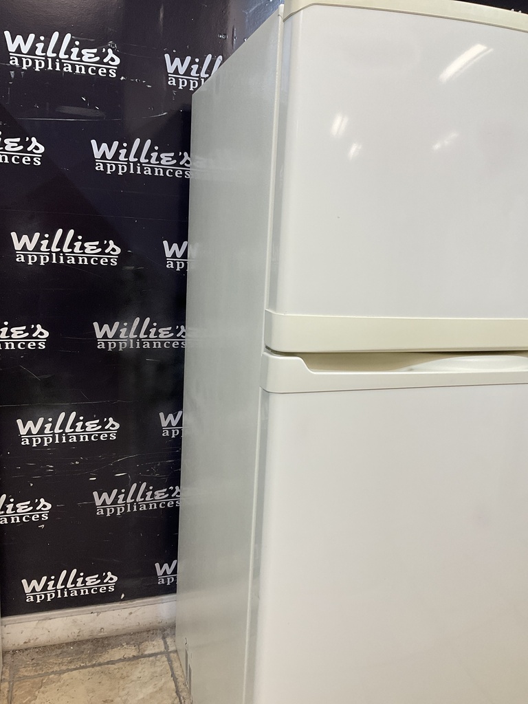 Kenmore Used Refrigerator Top and Bottom 33x66 1/2” (Bisque) 